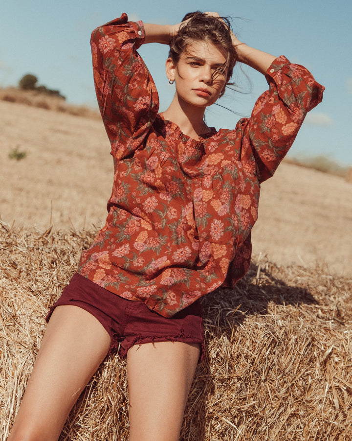 BLUSA SUSAN RED FLOWERS