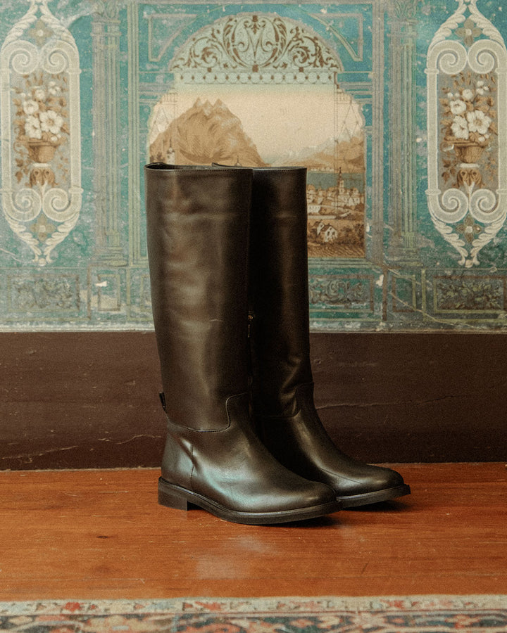 BOTA JULIE NEGRO TACHAS