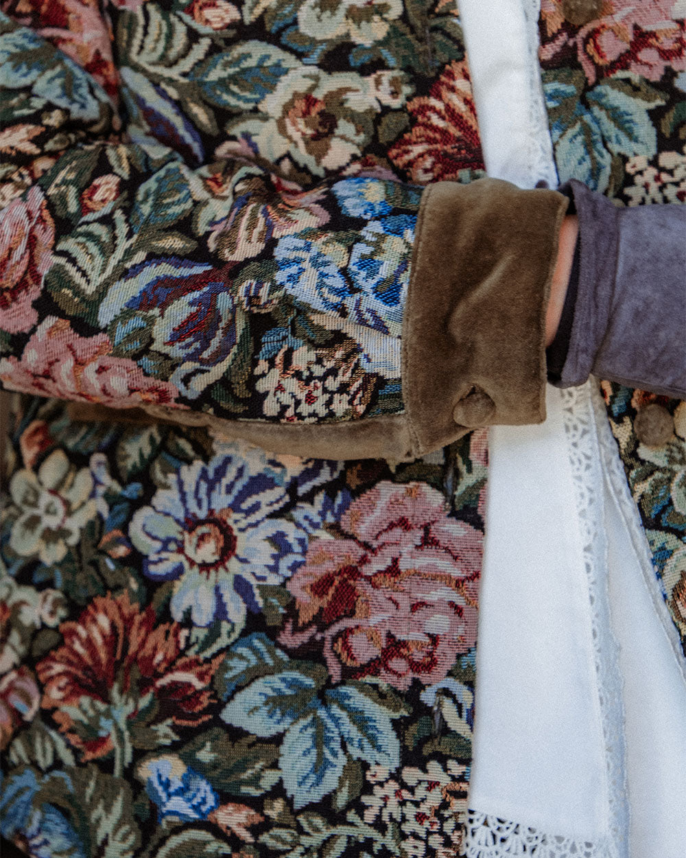 CHAQUETA BETTY ROSES JACQUARD