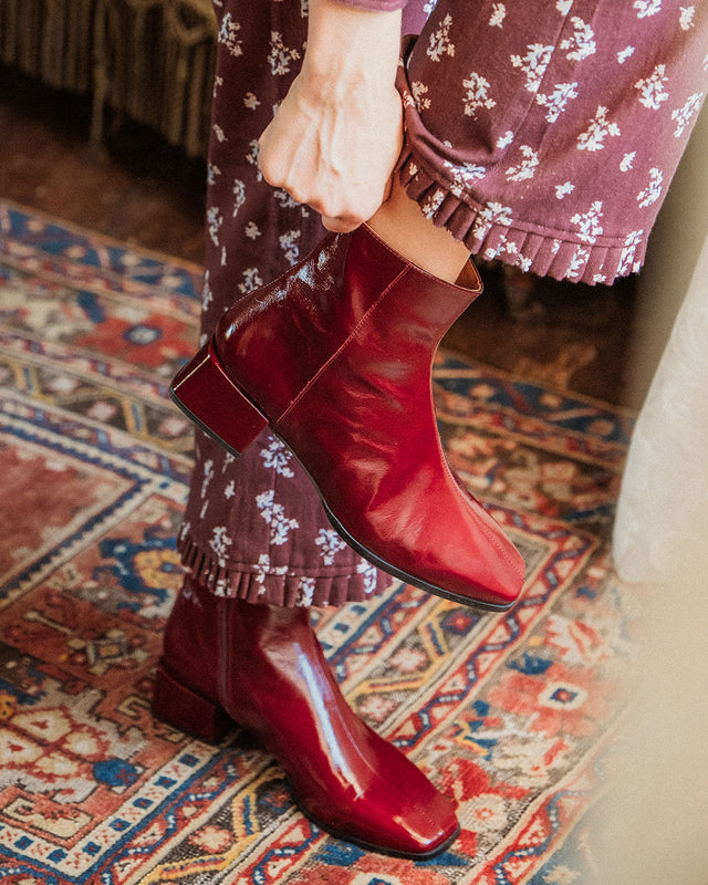 BOTÍN MEGAN BURGUNDY