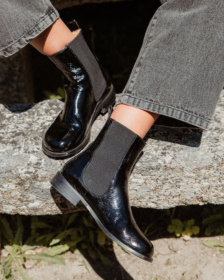 BOTÍN LUND BAREFOOT NEGRO