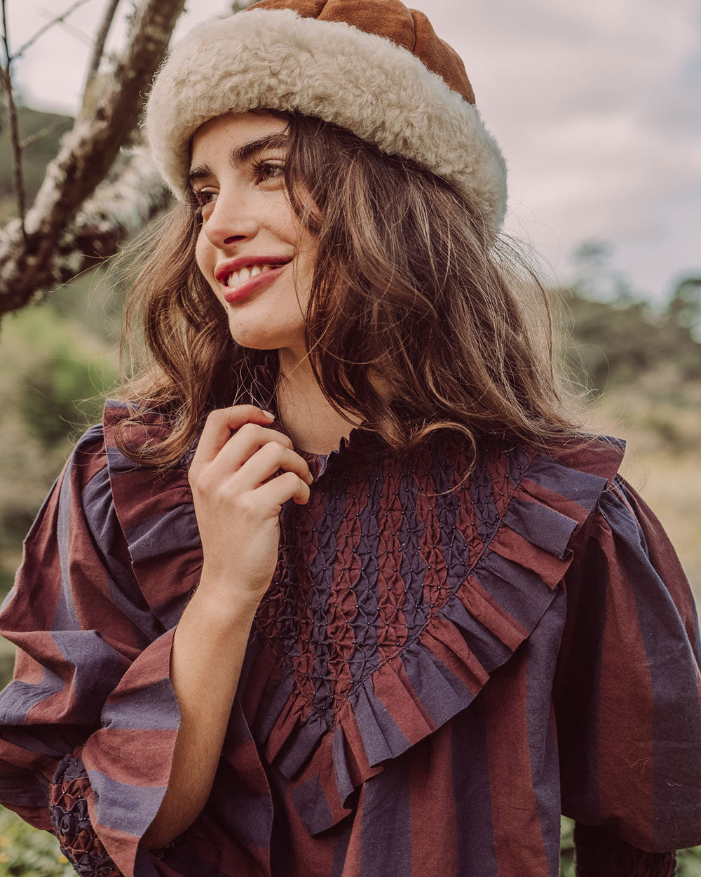 BLUSA ZAYA NAVY COFFEE
