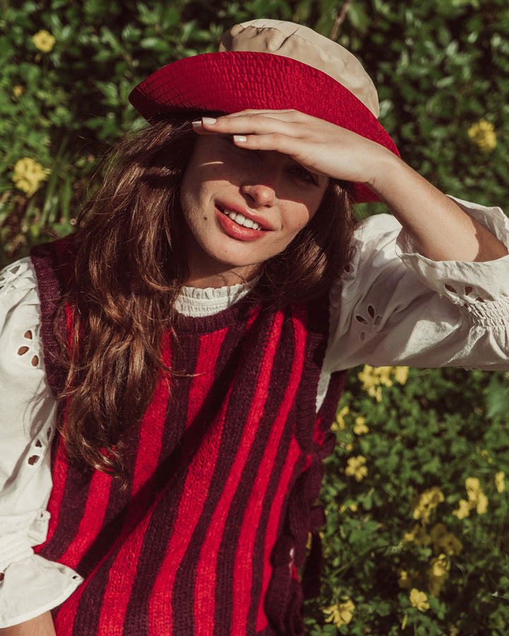 CHALECO ESME RAYAS VINO