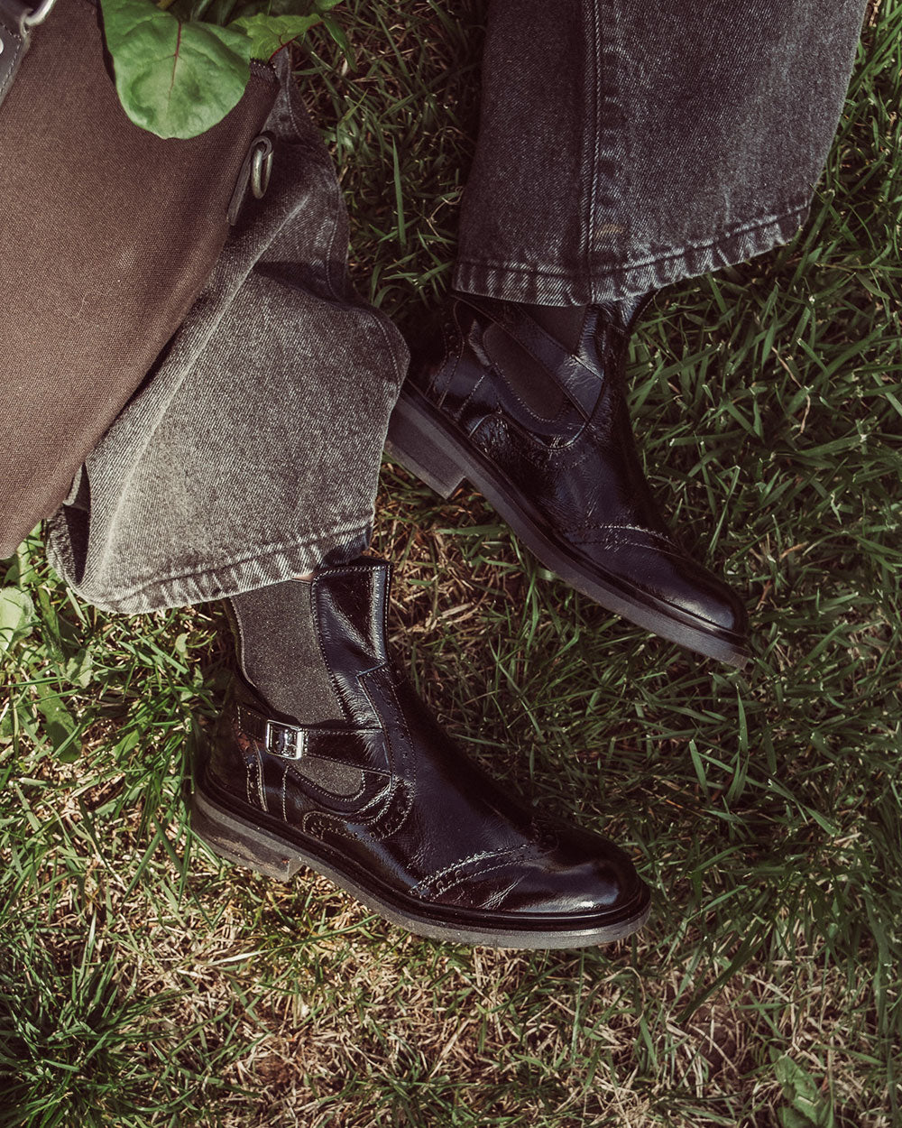 BOTÍN SELMA BLACK CHAROL PREVENTA