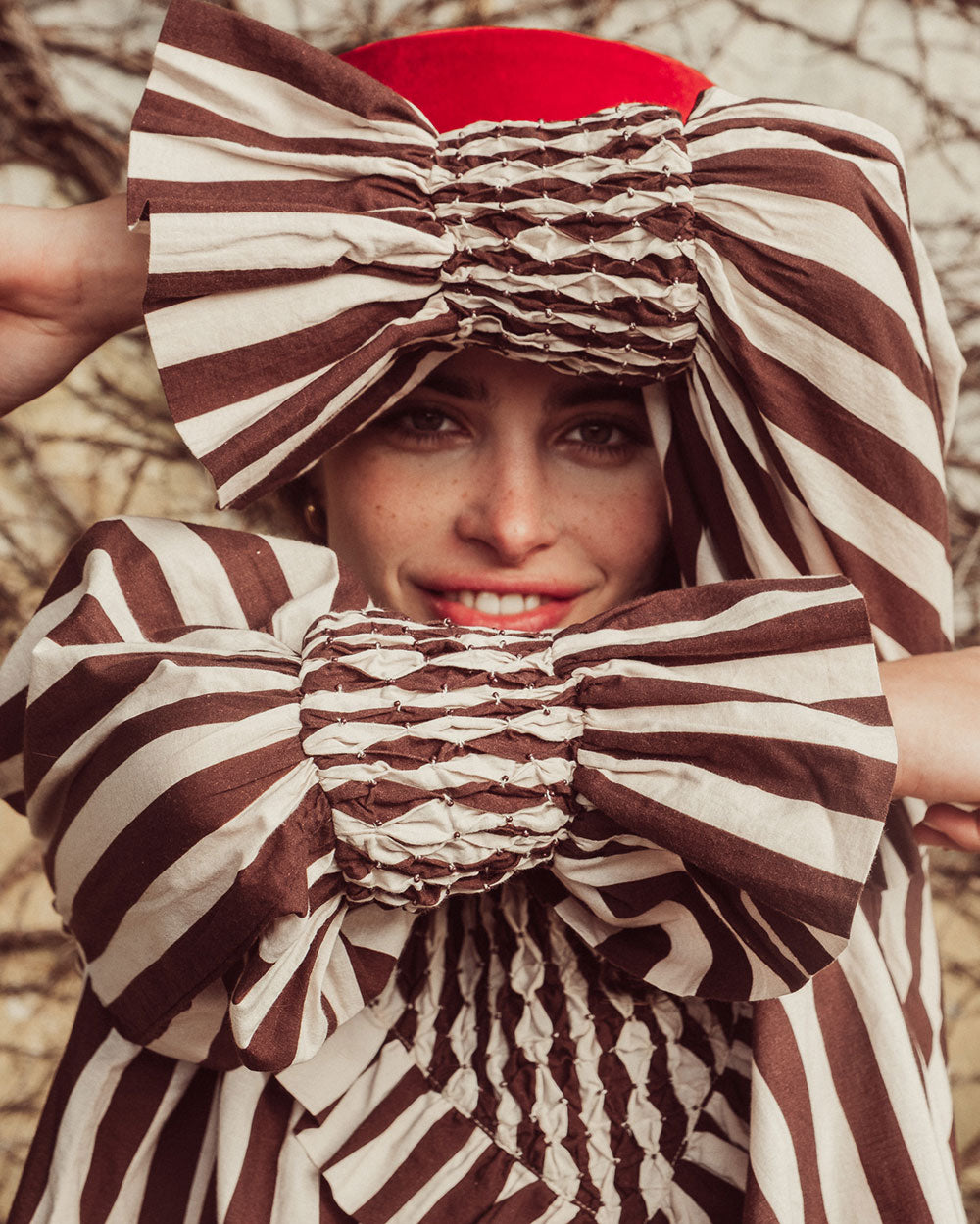 BLUSA ZAYA COFFEE BEIGE STRIPES PREVENTA