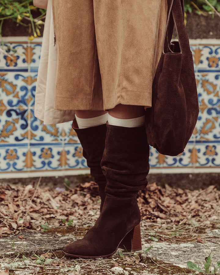 BOTA ELGART CHOCOLATE
