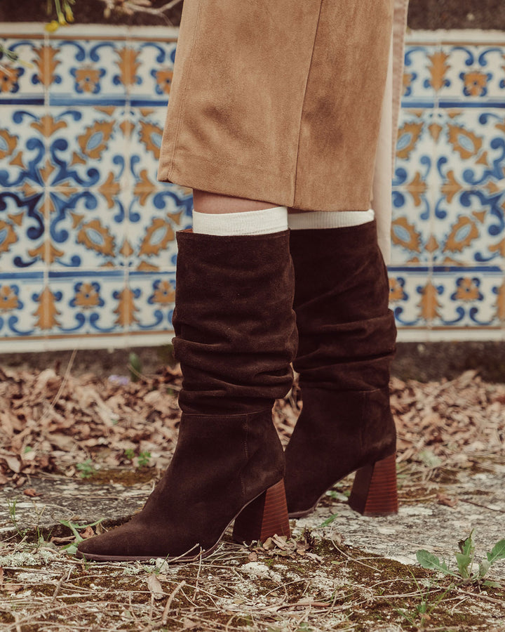 BOTA ELGART CHOCOLATE