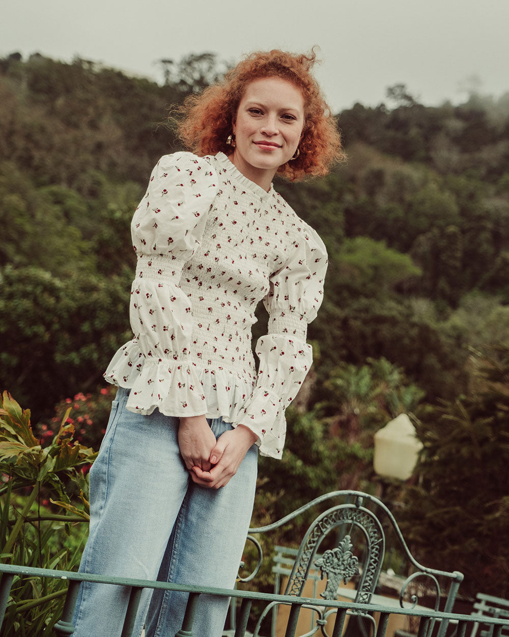 BLUSA FIONA WHITE FLOWERS PREVENTA