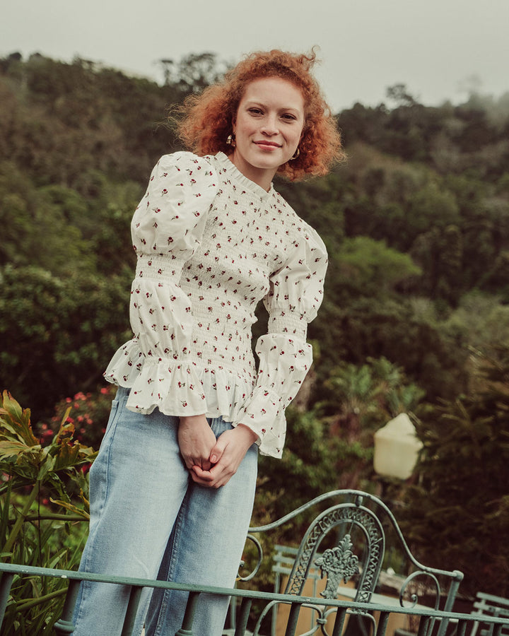 BLUSA FIONA WHITE FLOWERS PREVENTA