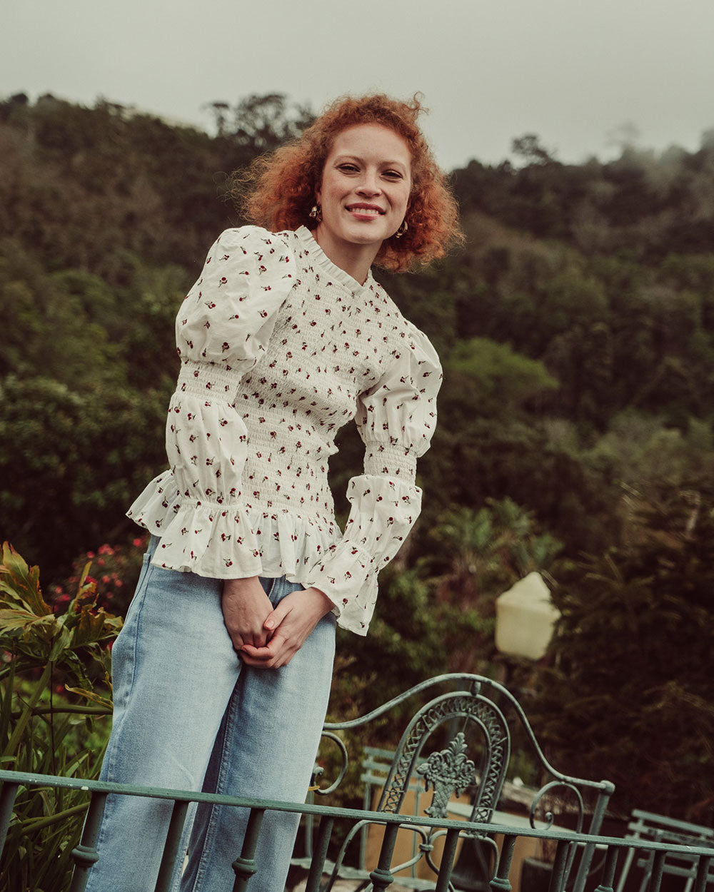 BLUSA FIONA WHITE FLOWERS PREVENTA