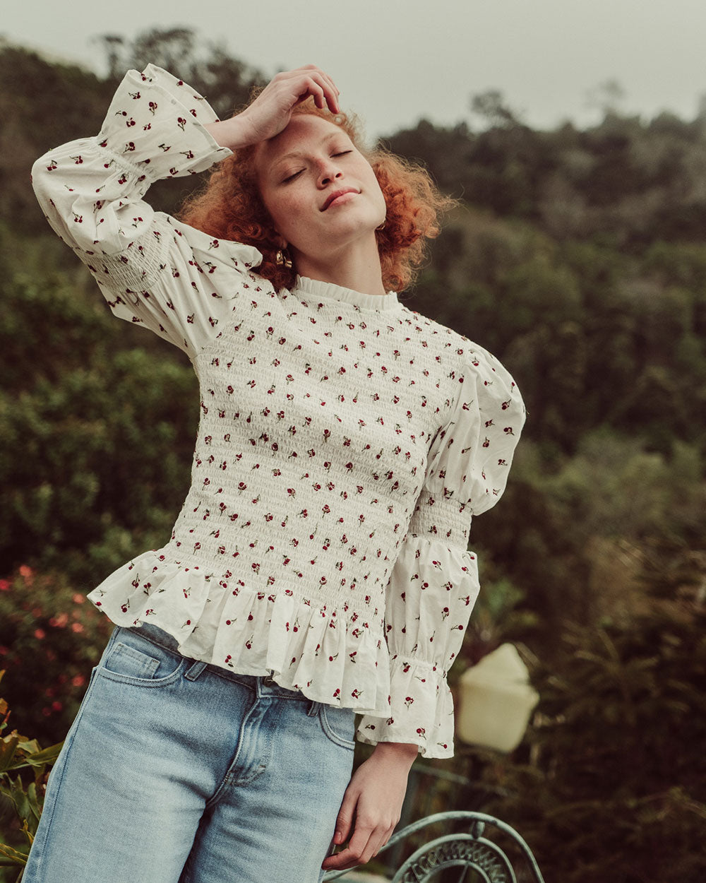 BLUSA FIONA WHITE FLOWERS PREVENTA