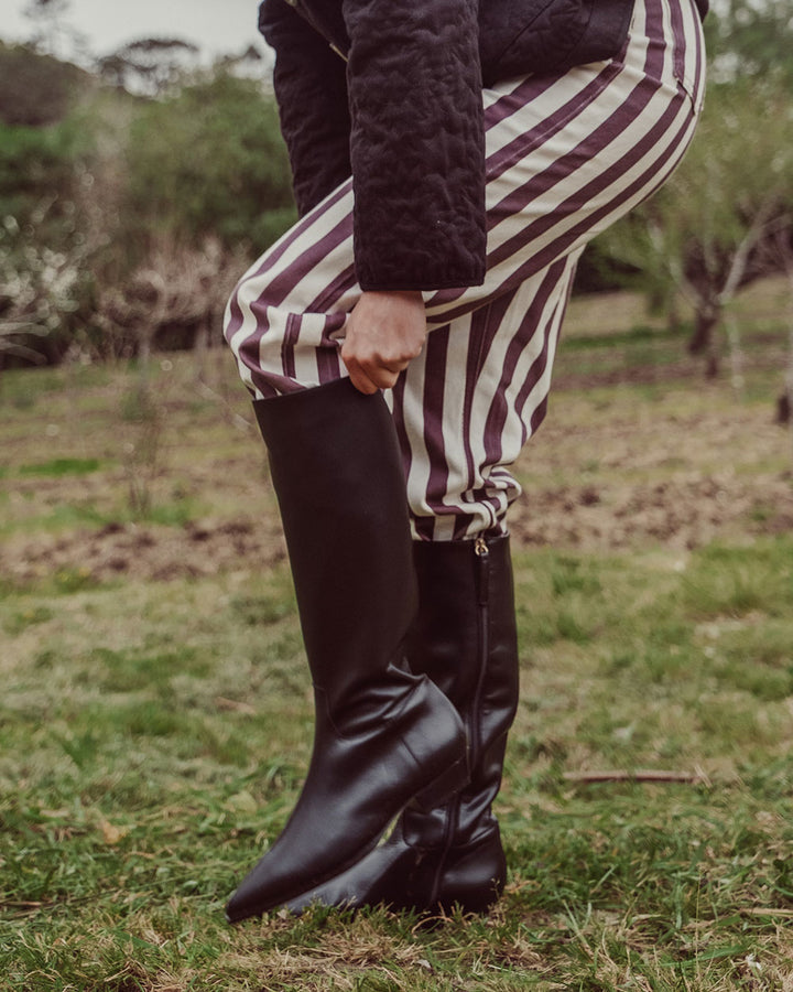 BOTA VIKA NEGRO PREVENTA