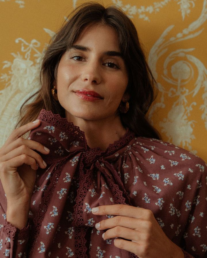 BLUSA NALA CHERRY BLOSSOM BURGUNDY