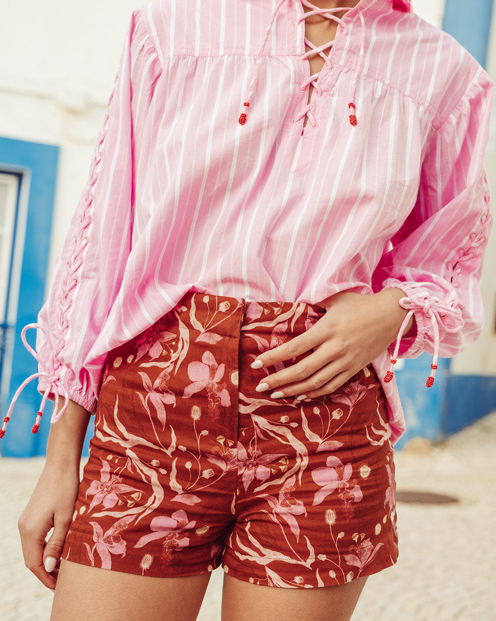 SHORT TAVOLARA BURGUNDY PRINT