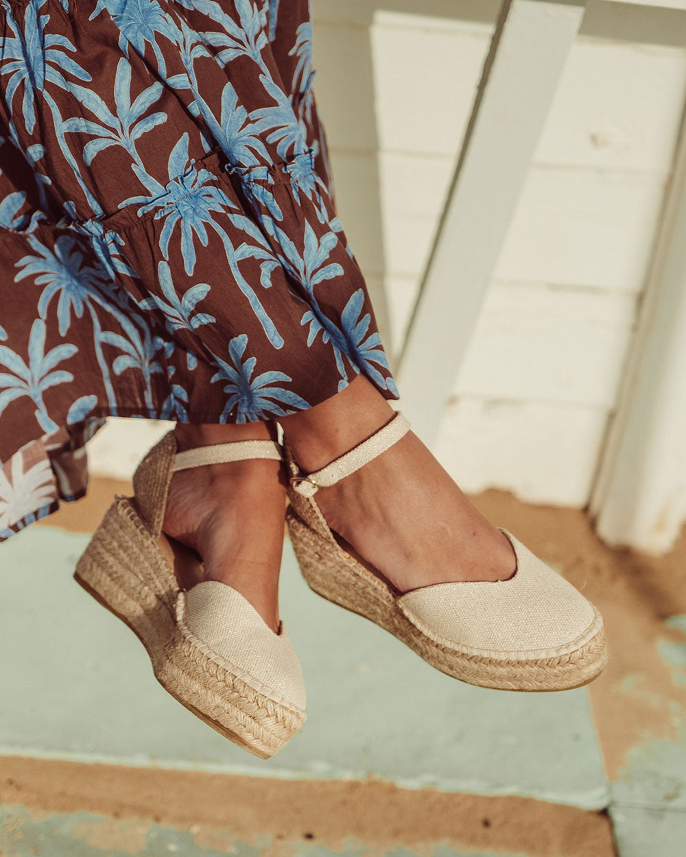 CUÑA MARSELLA BEIGE BRILLOS