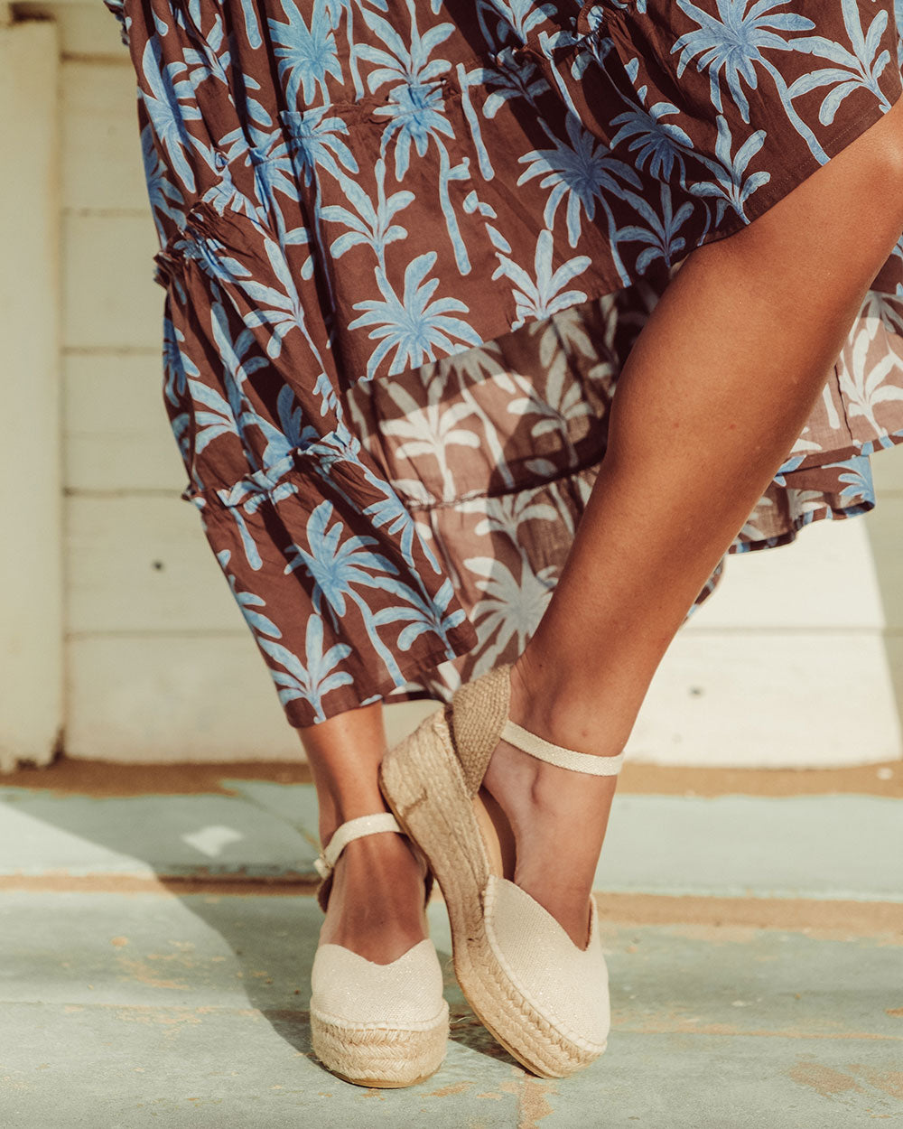 VESTIDO GARDA BROWN PALMS PREVENTA