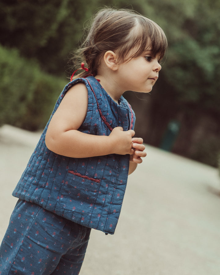 VEST PETITE PASCUALINA BLUE RED ORCHID