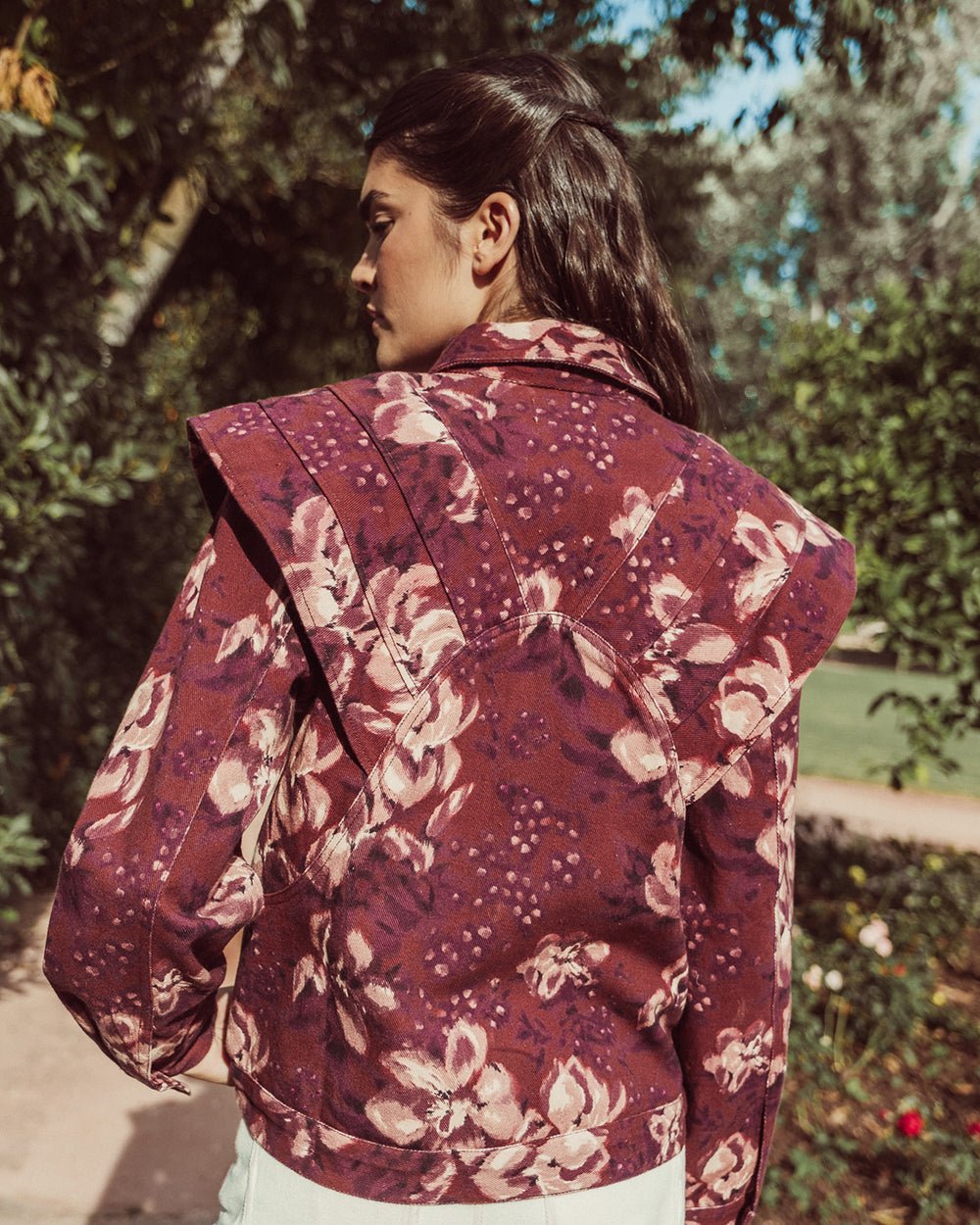 CHAQUETA FELICIA FLORAL BURGUNDY