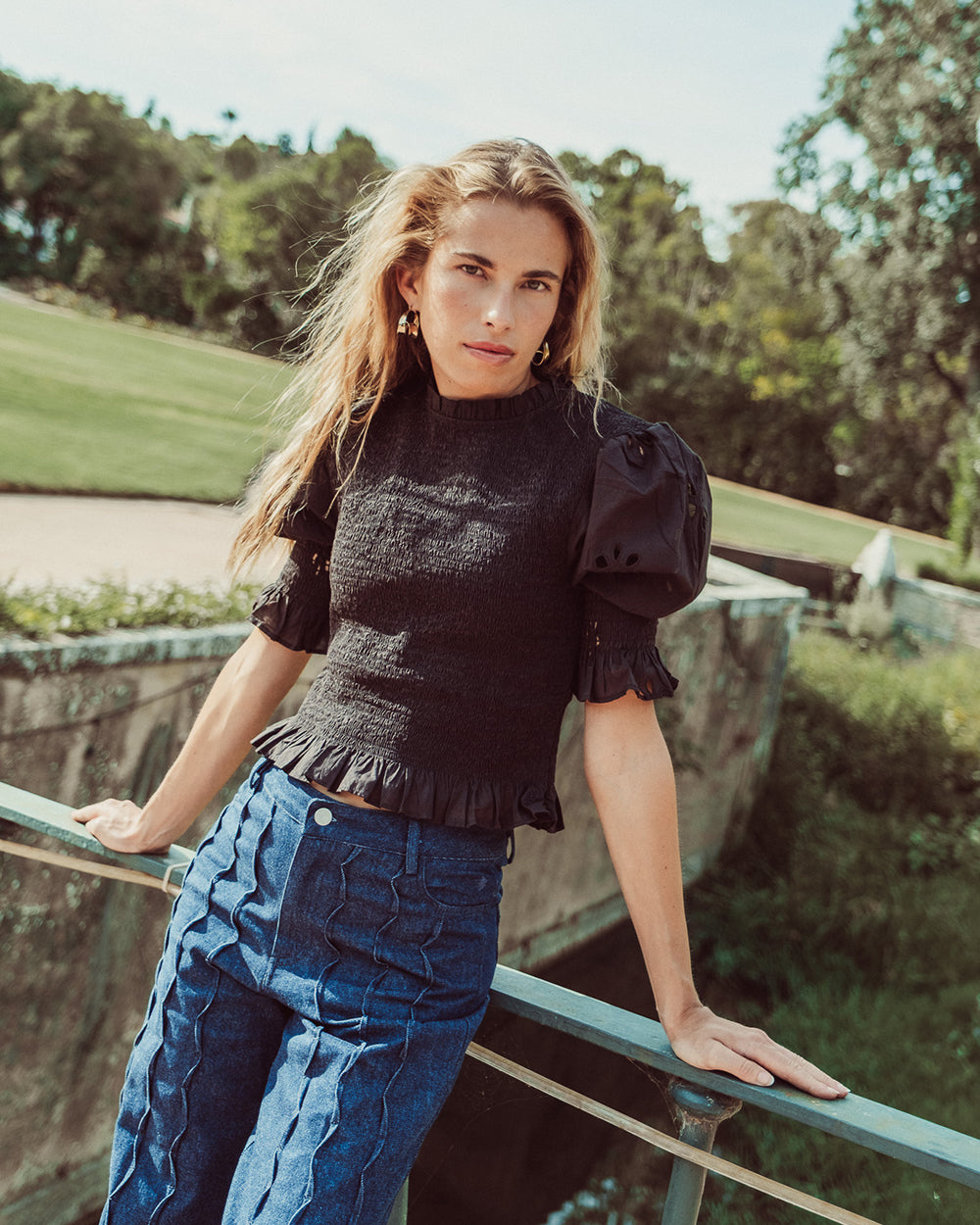 BLUSA SAFI BLACK BRODERIE