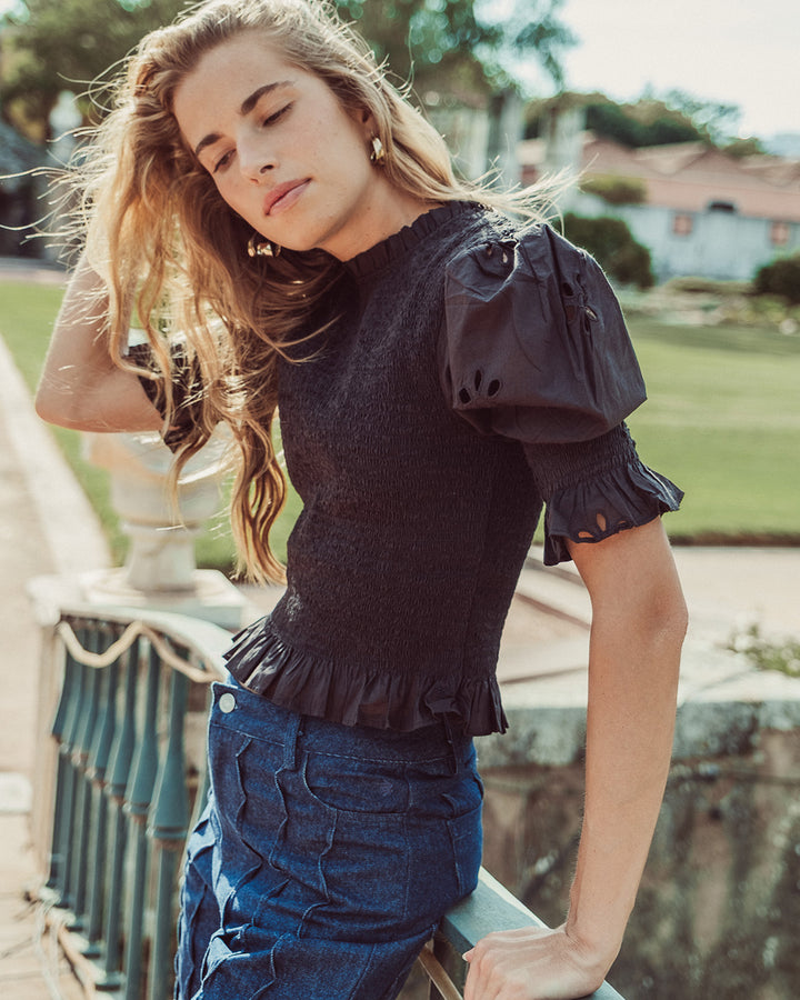 BLUSA SAFI BLACK BRODERIE