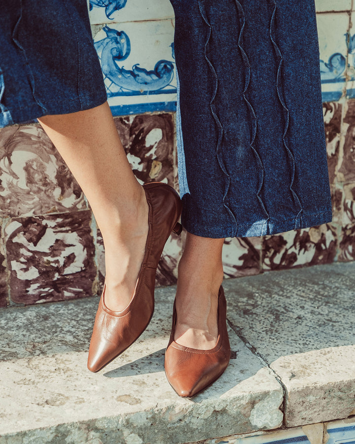 ZAPATO CON TACO MIKA CARAMELO