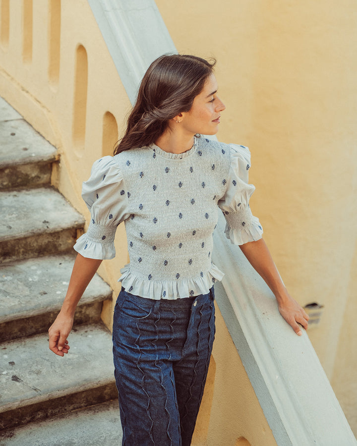 BLUSA SAFI LIGHT BLUE ORCHID BORDADA