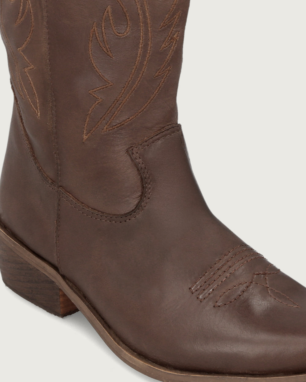 BOTA WESTERN CHOCOLATE CUERO LISO