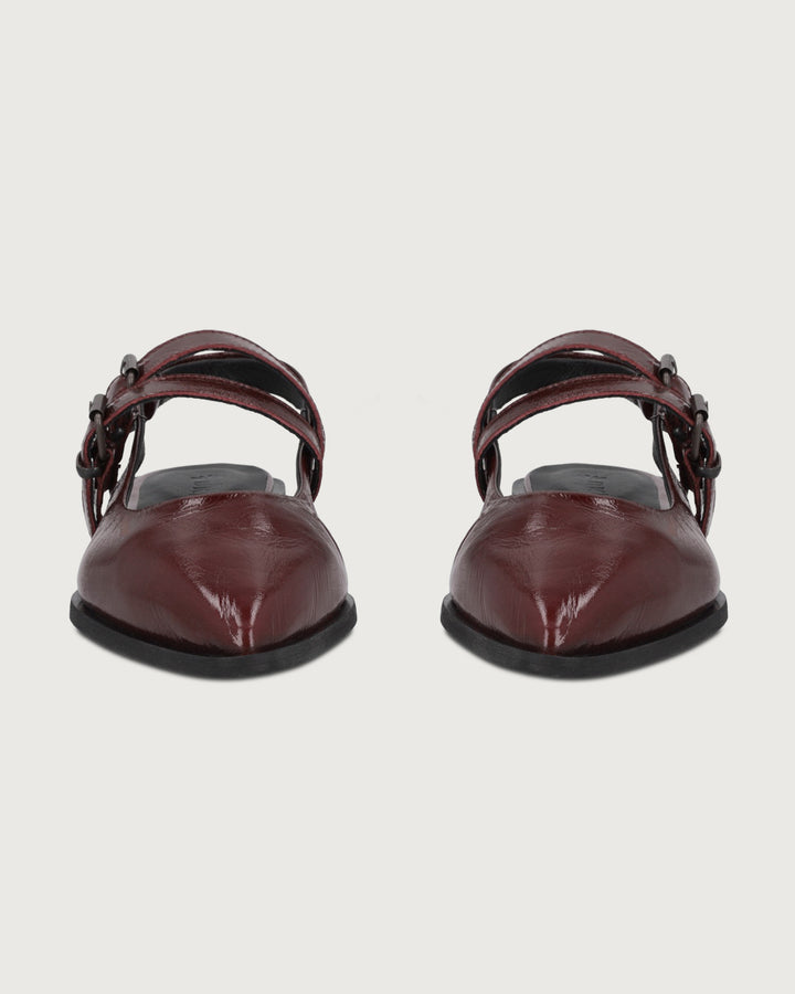 ZAPATO LUCIANA ROJO CHAROL