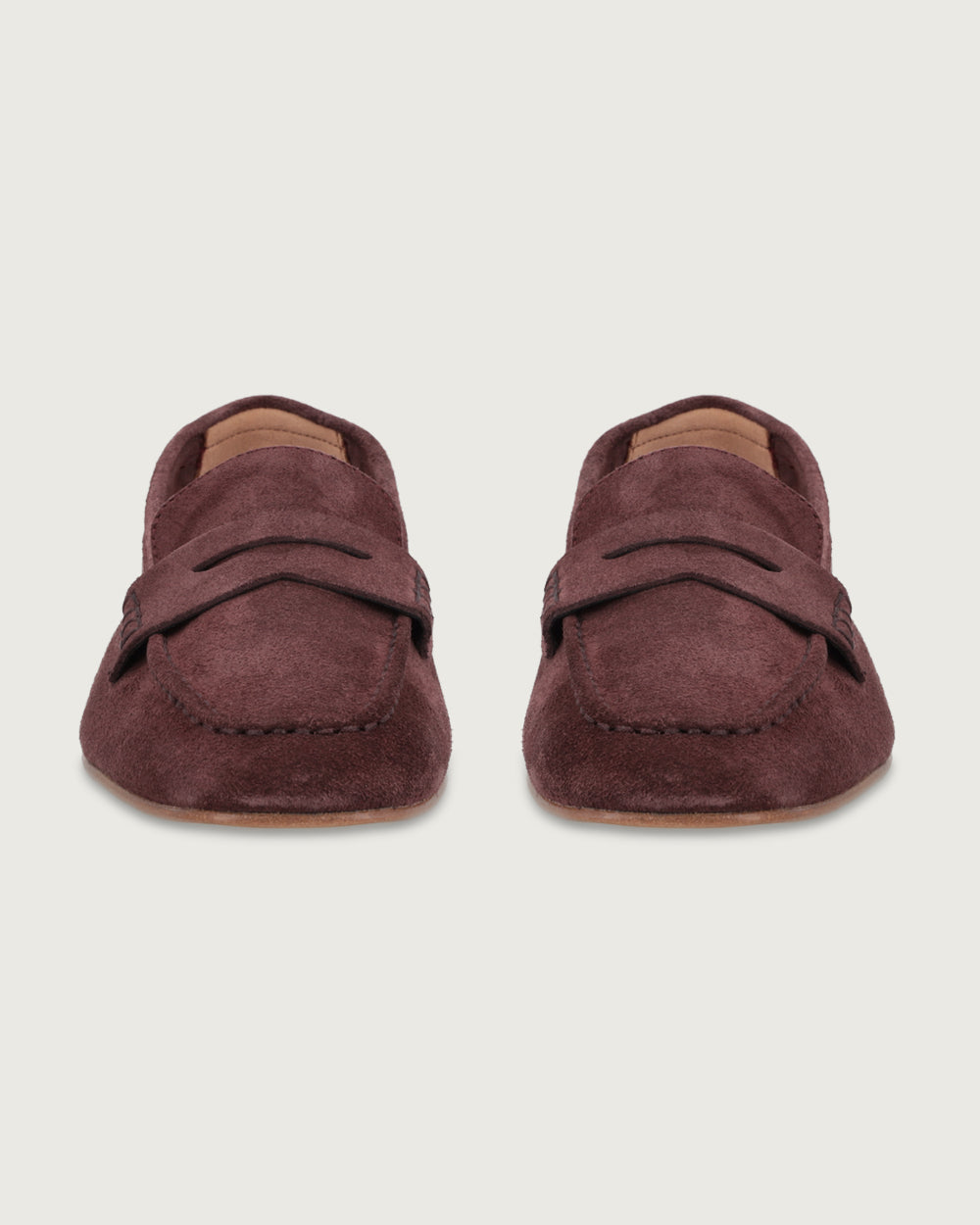 Mocasín Margot color burdeo en cuero gamuzado, calzado artesanal Made in Italy con taco de 1,2 cm y plantilla de cuero, diseño clásico sofisticado.