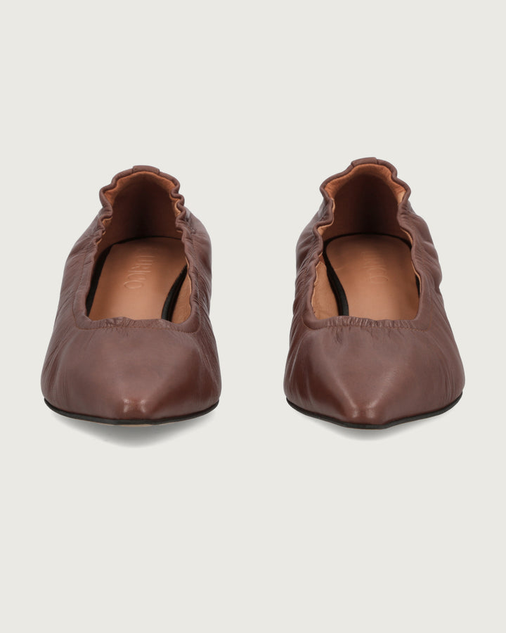 ZAPATO CON TACO MIKA CARAMELO