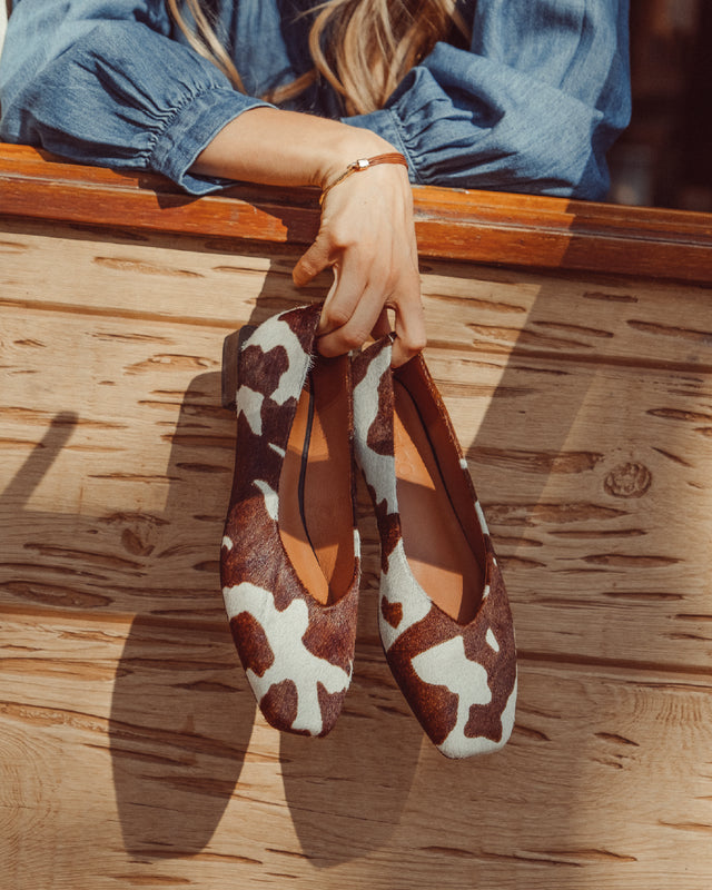 BALLERINA DOMINIQUE COW