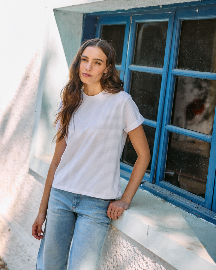 POLERA GRANADA LÍNEAS BRILLOS