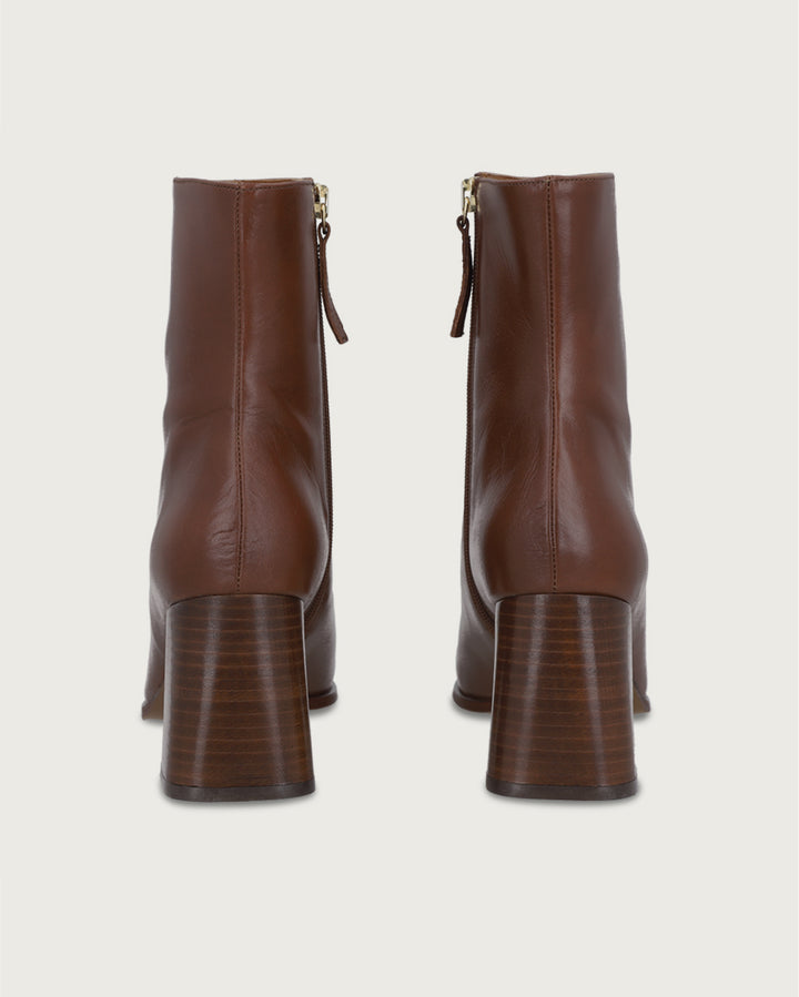 BOTA SIMONE BROWN