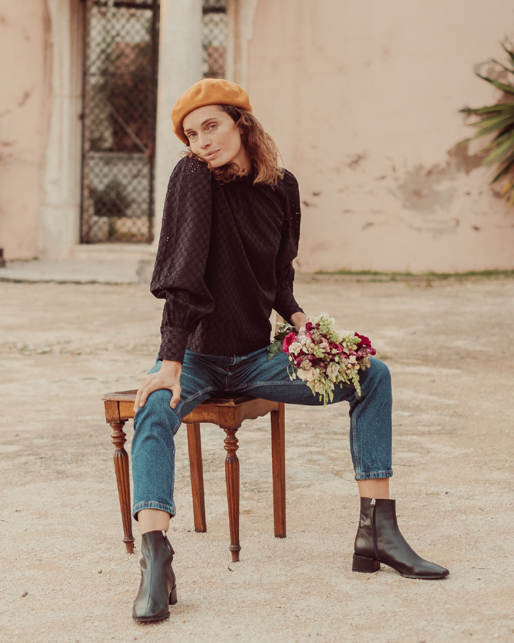 BOTÍN MEGAN BLACK LISO