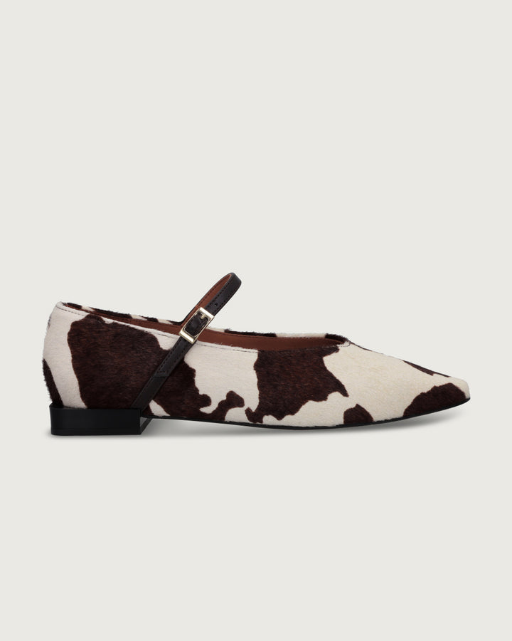 BALLERINA OPERA COW