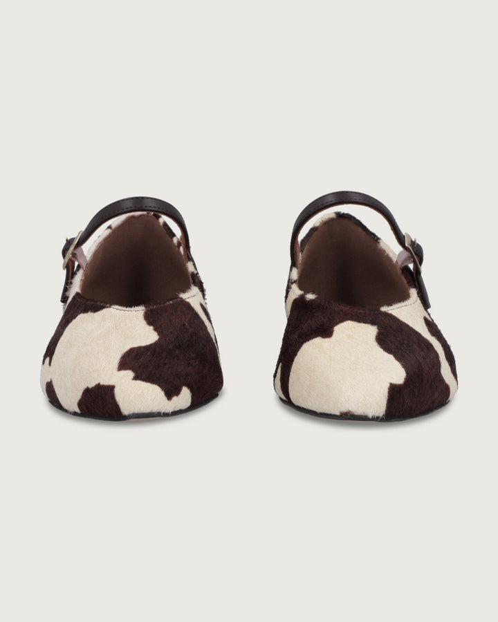 BALLERINA OPERA COW