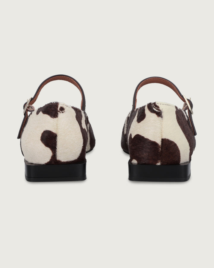 BALLERINA OPERA COW