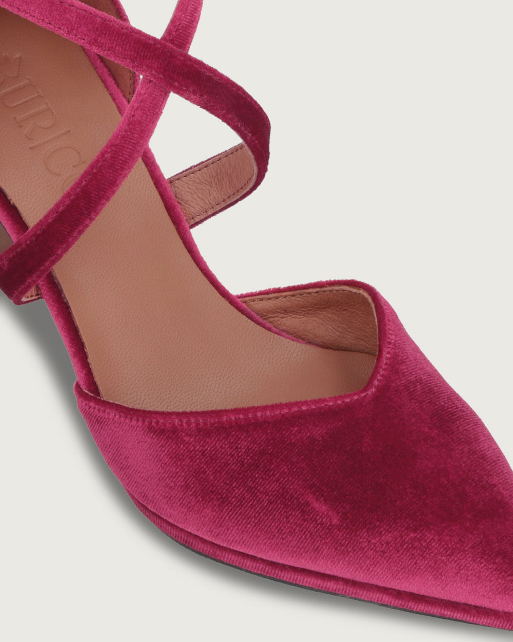 TACO PHANTEON RED