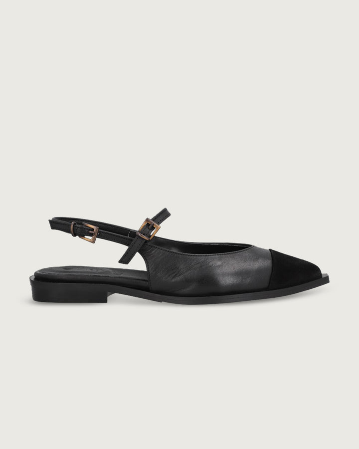 Zapato Renata de cuero liso y gamuza negra con punta fina, tiras con hebillas ajustables y taco de 2 cm, calzado artesanal hecho en Italia con suela de cuero.