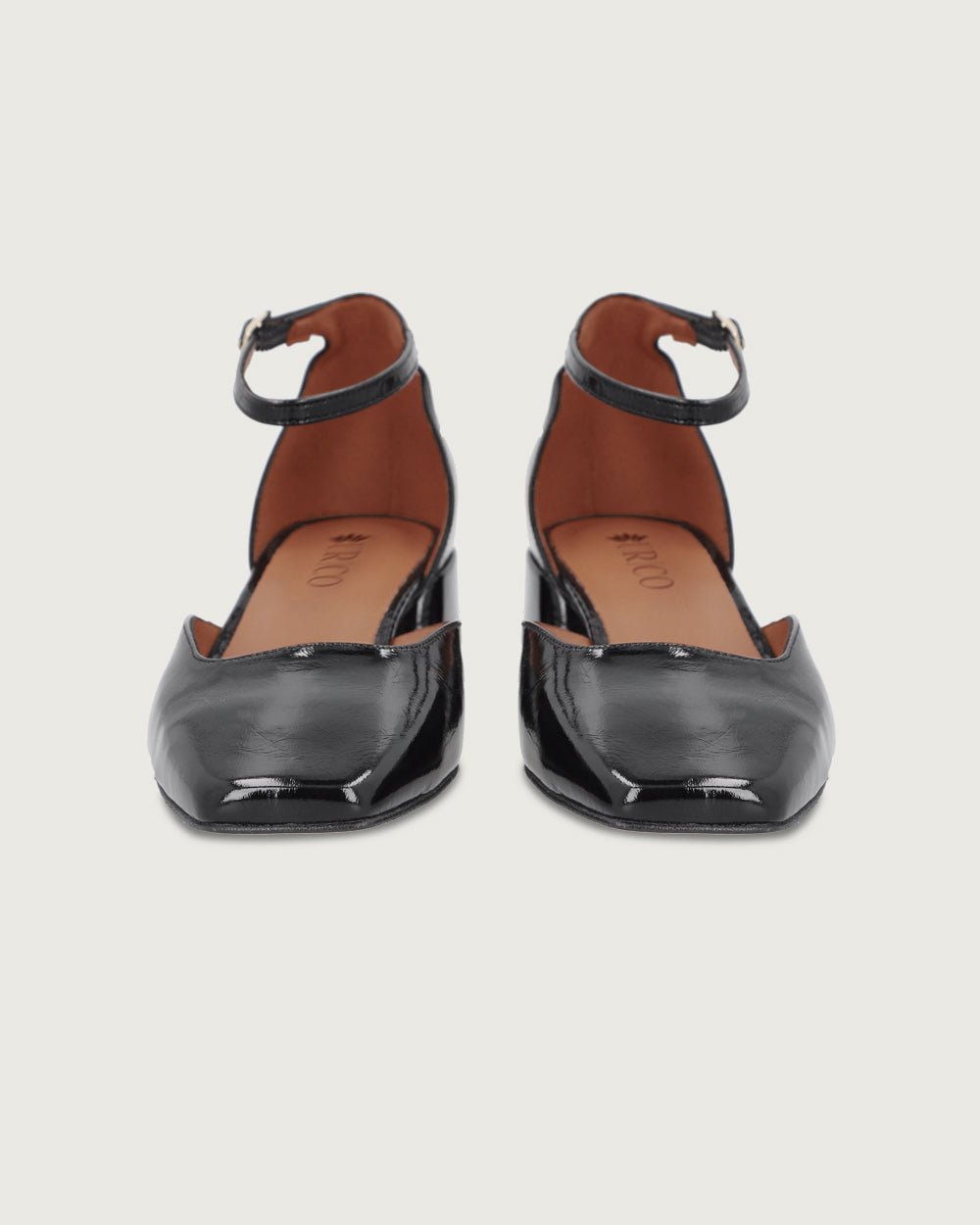 ZAPATO TEMPLE NEGRO