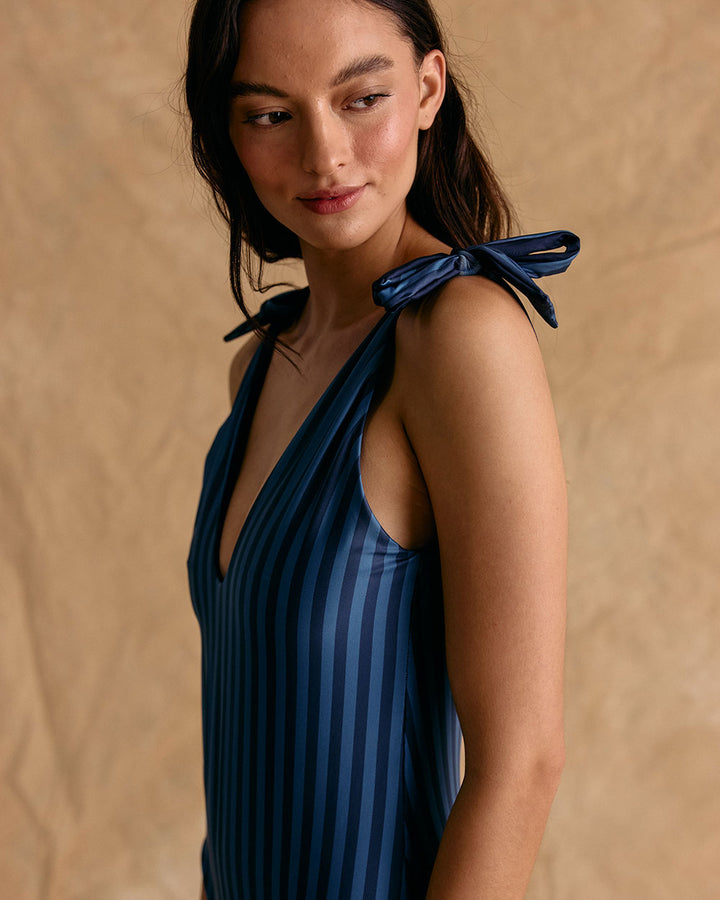 ONE PIECE CORAL BLUE STRIPES / NAVY