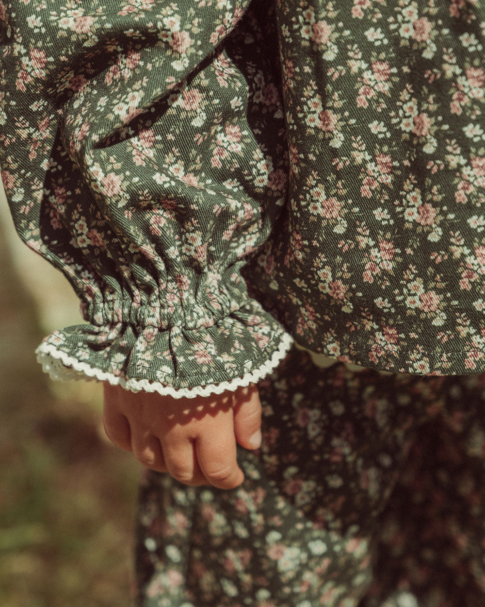 CHAQUETITA DENIM POMPON FLOWERS GREEN PETIT