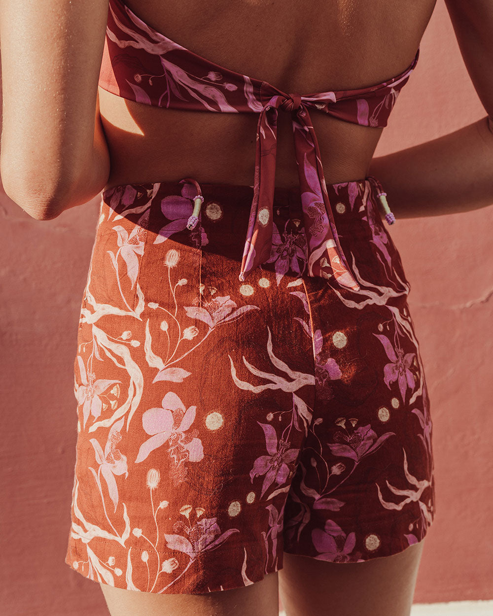 SHORT TAVOLARA BURGUNDY PRINT