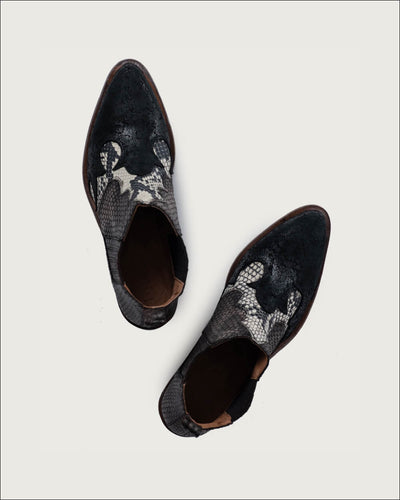 MUSE BLACK