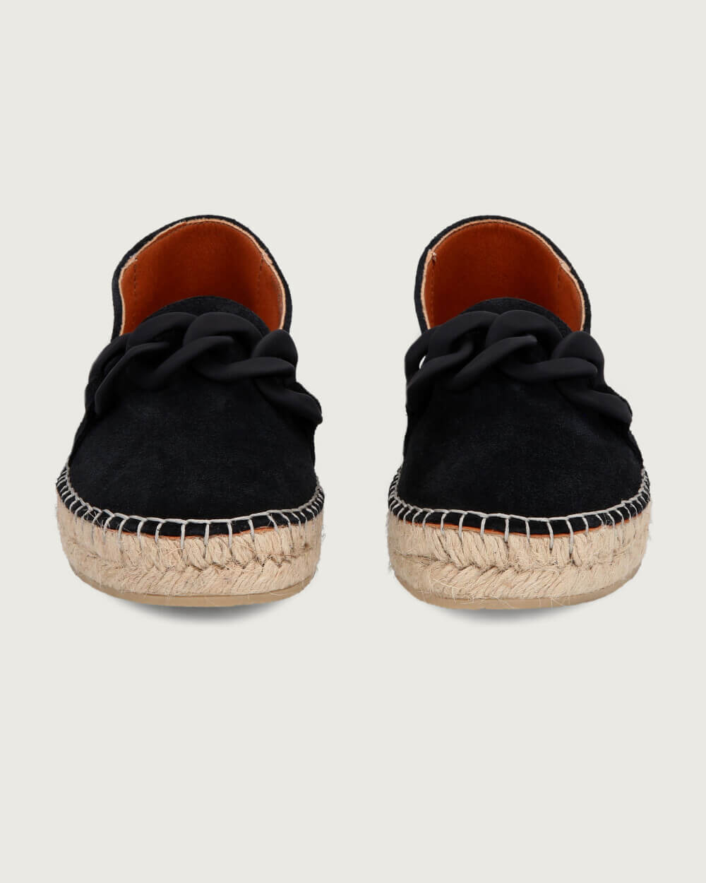 CLOE BLACK