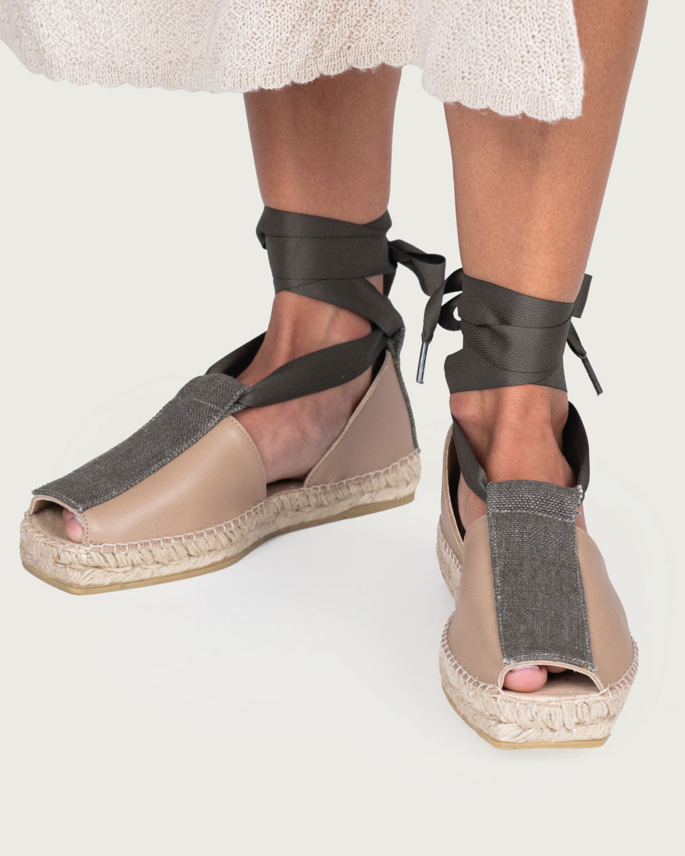 BANANA BEIGE KAKI