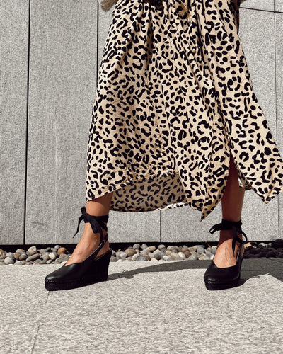GRECIA BLACK