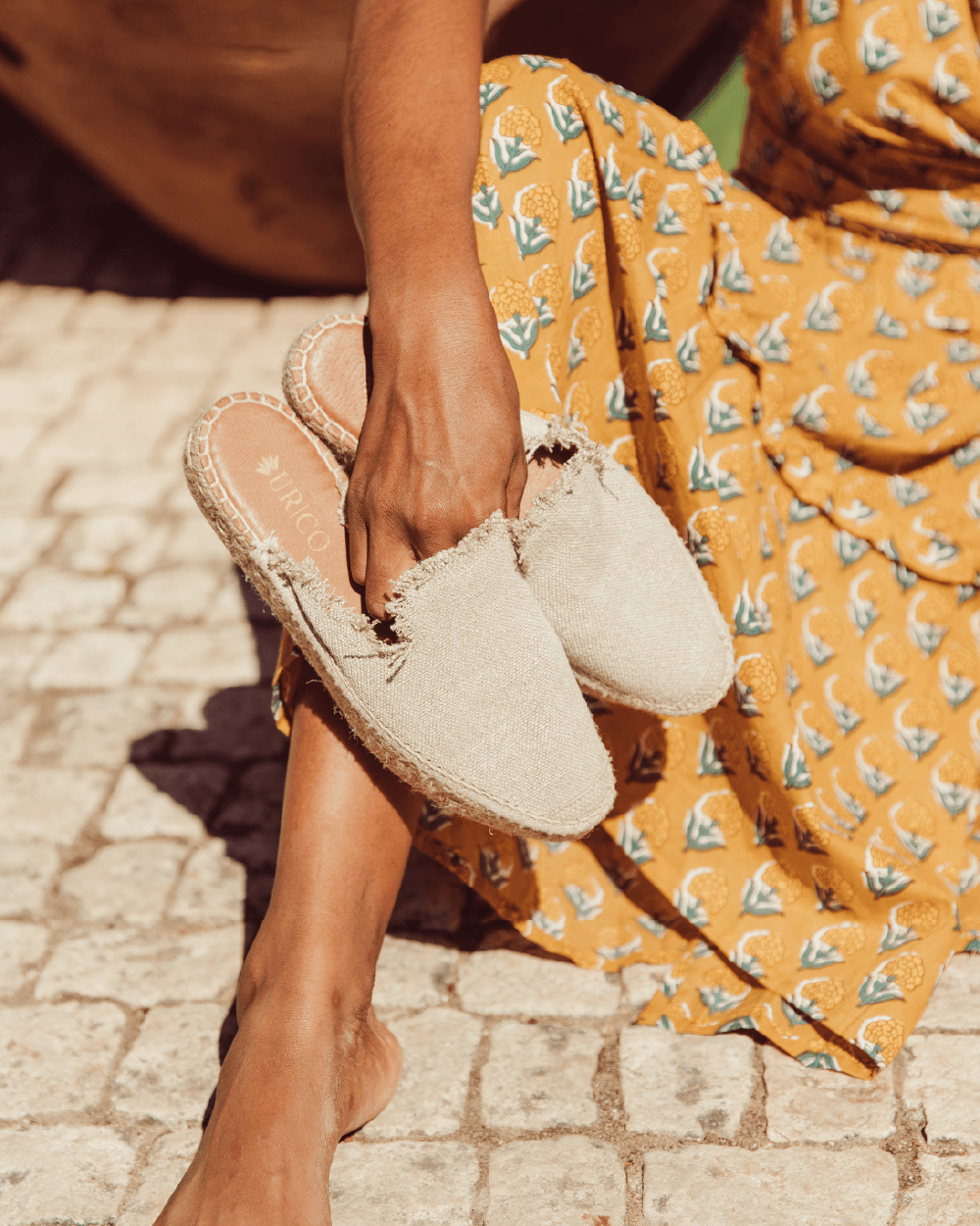 GALA BEIGE